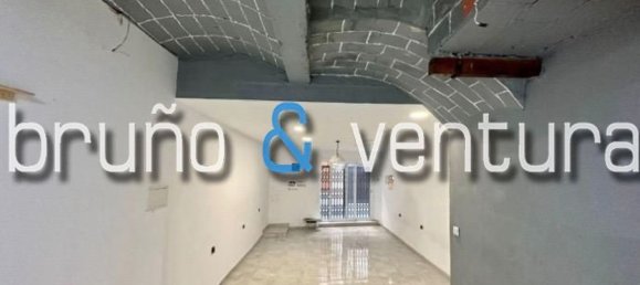 74m² Commercial property in El Vendrell, Spain No. 115164 3