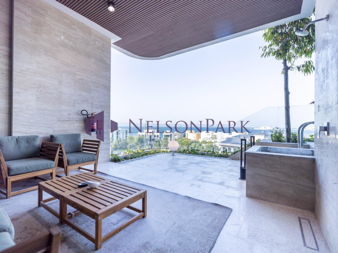 4 bedrooms Office in Doha, Qatar No. 862