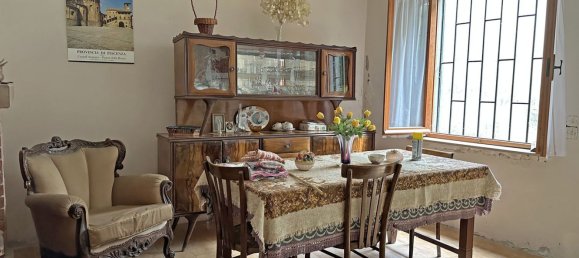 6 rooms House in Morfasso, Italy No. 20131 22