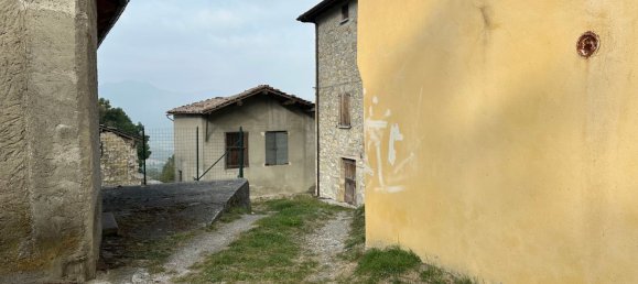 6 rooms House in Morfasso, Italy No. 20131 7
