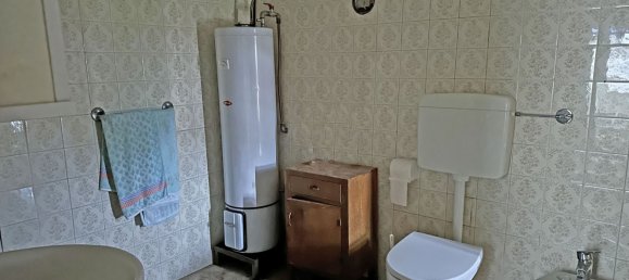 6 rooms House in Morfasso, Italy No. 20131 25