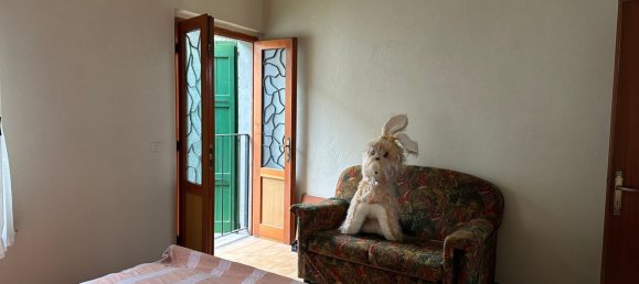 6 rooms House in Morfasso, Italy No. 20131 36