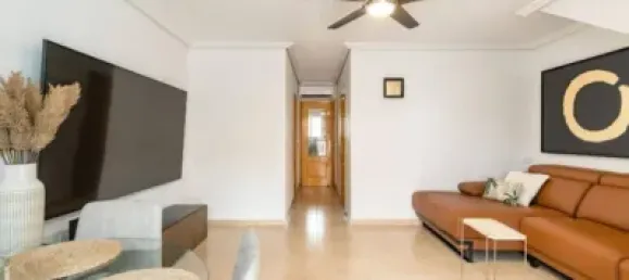 4 bedrooms House in Torrevieja, Spain No. 176920 2