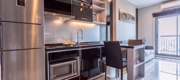 1 bedroom Condo in Khlong Toei, Thailand No. 9944 17