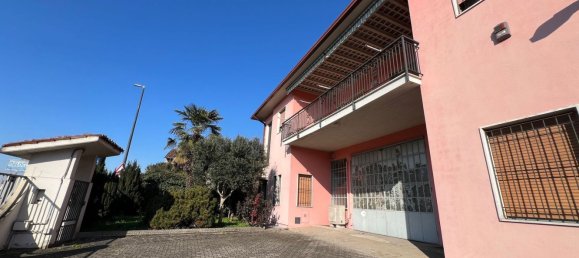 20 rooms House in Cremona, Italy No. 11996 26