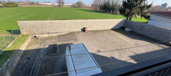 20 rooms House in Cremona, Italy No. 11996 12