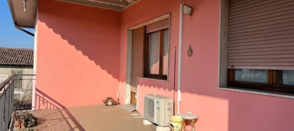 20 rooms House in Cremona, Italy No. 11996 64