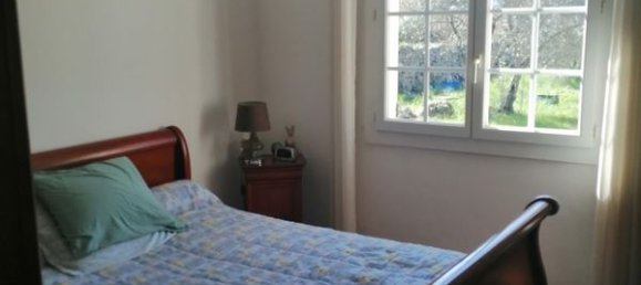 2 bedrooms Villa in Saint-Maximin-la-Sainte-Baume, France No. 281423 9