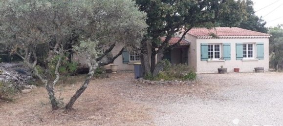 2 bedrooms Villa in Saint-Maximin-la-Sainte-Baume, France No. 281423 10
