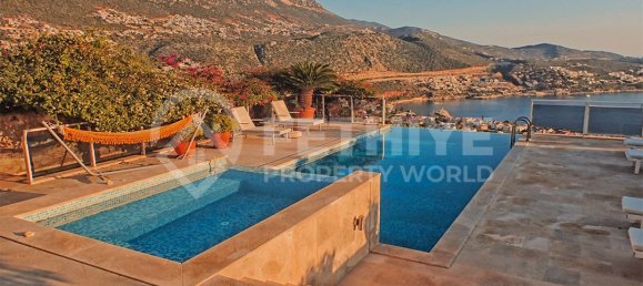 Villa 4+1 in Kalkan, Turkey No. 12874 3