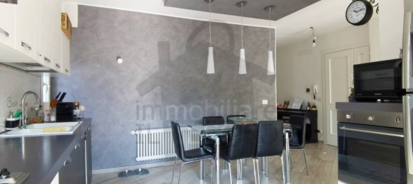 2 bedrooms Apartment in Verucchio, Italy No. 15718 6