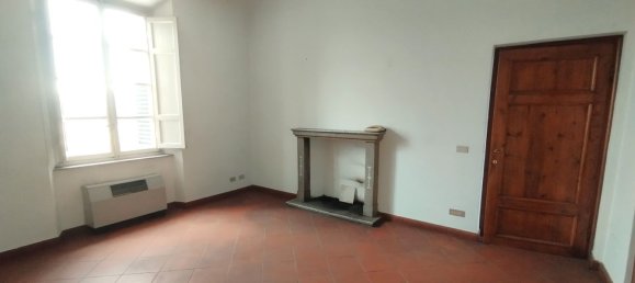 4غرفة شقة في Lucca, Italy رقم 78932 2