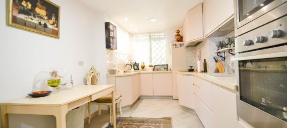 3 bedrooms Penthouse in Estepona, Spain No. 37124 7