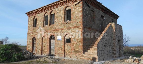 3 bedrooms House in Montepulciano, Italy No. 270935 3