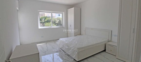 3 Schlafzimmer Wohnung in Swieqi, Malta, Nr. 4461 3