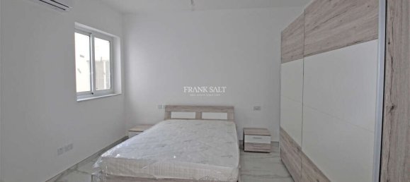 3 Schlafzimmer Wohnung in Swieqi, Malta, Nr. 4461 2