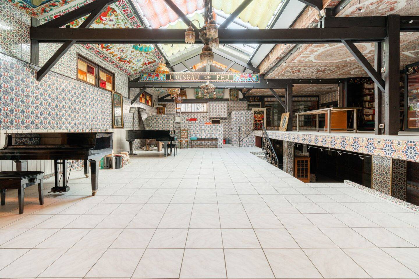 2 bedrooms Apartment in Paris, France No. 124381