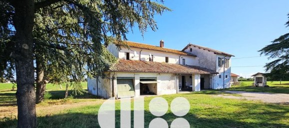 9 rooms House in Cesena, Italy No. 82060 3