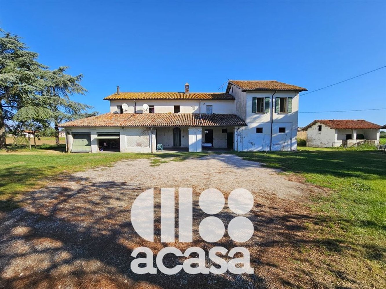 9 rooms House in Cesena, Italy No. 82060