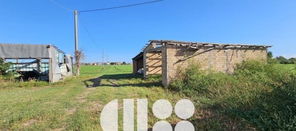 9 rooms House in Cesena, Italy No. 82060 10