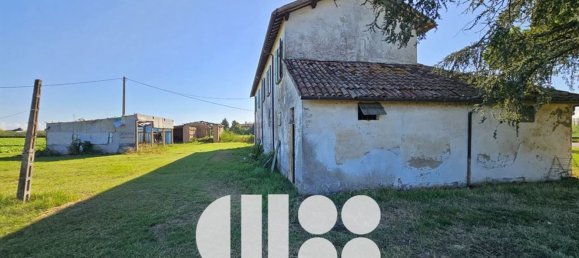 9 rooms House in Cesena, Italy No. 82060 5