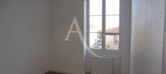 Gewerbliche Immobilie in Saint-Laurent-sur-Saone, France 356m², Nr. 185894 13