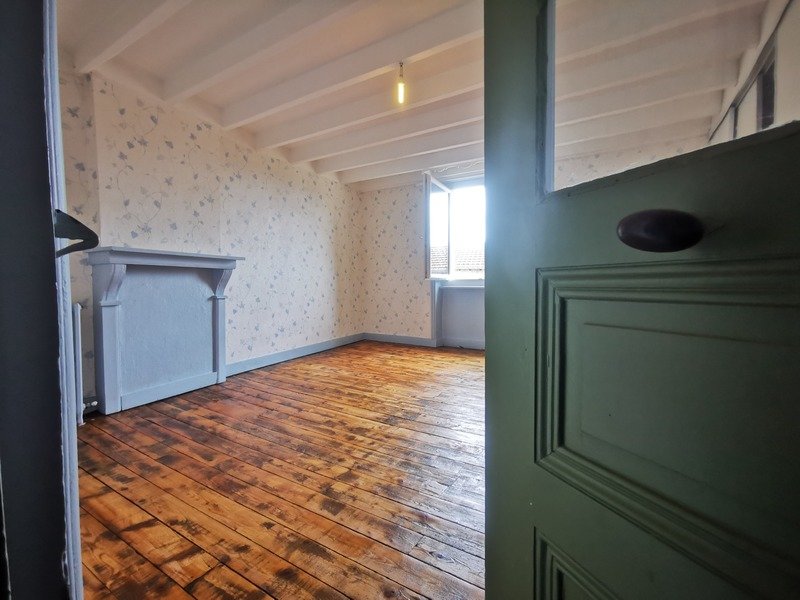 3 bedrooms Townhouse in Bussieres, France No. 195594