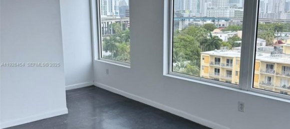 1 Schlafzimmer Gewerbliche Immobilien in Miami, USA, Nr. 614723 22