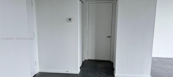 1 Schlafzimmer Gewerbliche Immobilien in Miami, USA, Nr. 614723 23