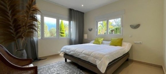 6 bedrooms House in Javea, Spain No. 11947 10