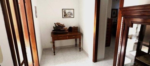 2 rooms Apartment in Nuoro, Italy No. 161476 5