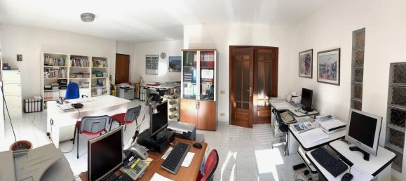 2 rooms Apartment in Nuoro, Italy No. 161476 13