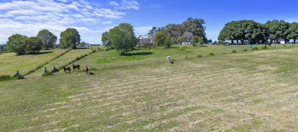 6 bedrooms House in Mungar, Australia No. 401 5