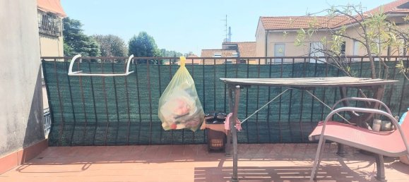 2-salle Appartement à Rovellasca, Italy No. 207583 12