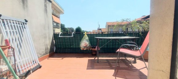 2-salle Appartement à Rovellasca, Italy No. 207583 15