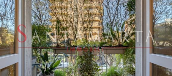 2 chambres Appartement à Milan, Italy No. 243517 12