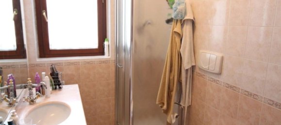 3 غرف نوم شقة في Limbiate, Italy رقم 378429 22