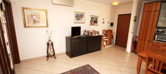 3 غرف نوم شقة في Limbiate, Italy رقم 378429 6