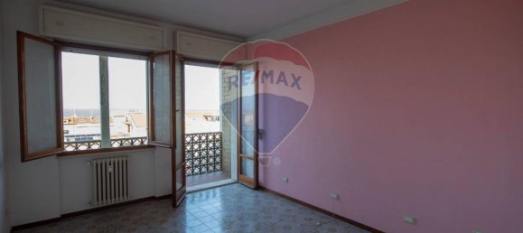 6غرفة شقة في Falconara Marittima, Italy رقم 3530 6