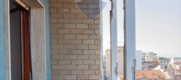 6غرفة شقة في Falconara Marittima, Italy رقم 3530 7