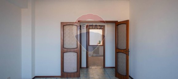 6غرفة شقة في Falconara Marittima, Italy رقم 3530 23