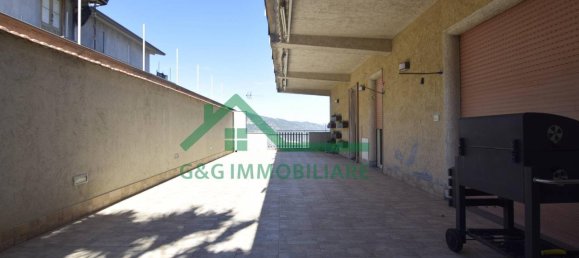 6-Zimmer Haus in Bronte, Italy, Nr. 235618 11