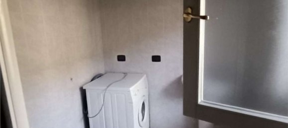 3 rooms Apartment in Stezzano, Italy No. 4889 5