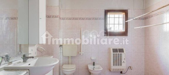 5 bedrooms House in Conselice, Italy No. 295560 22