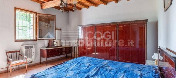 5 bedrooms House in Conselice, Italy No. 295560 16