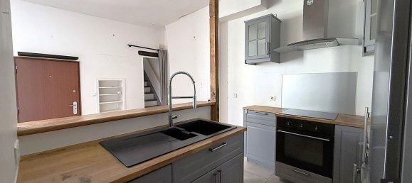 1 bedroom Duplex in Versailles, France No. 174339 4