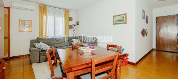 3-salle Appartement à Pavia, Italy No. 298118 19