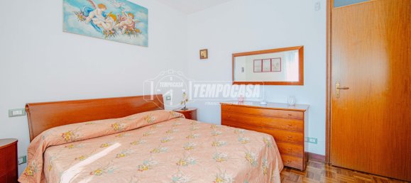 3-salle Appartement à Pavia, Italy No. 298118 5