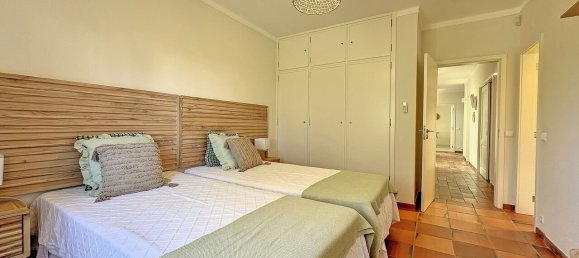 5 bedrooms House in Guia, Portugal No. 56278 22