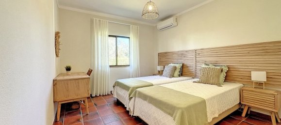 5 bedrooms House in Guia, Portugal No. 56278 21